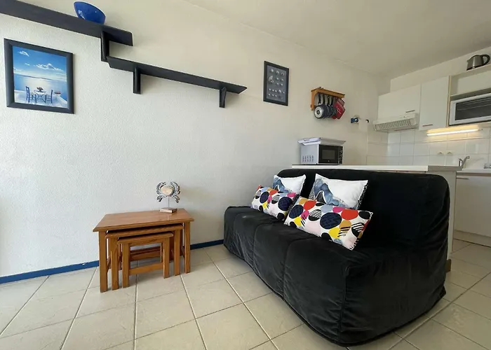 Apartment Appt 1 Piece - - Cl090-002 *